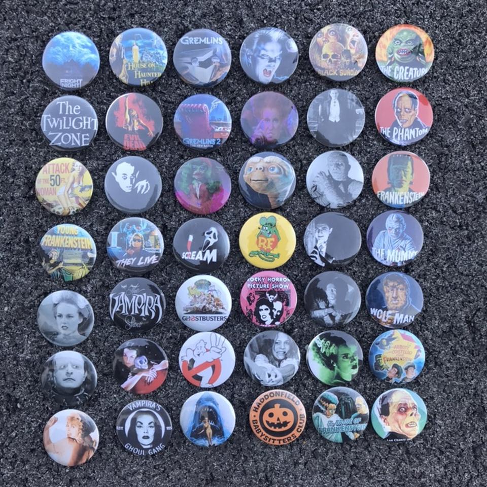 Pastel Goth Buttons, 20-1.25 Creepy Pins, Emo Buttons, Ghost, Alien,  Eyeball , Party Favor, Button, Pin, Badge, Magnet 