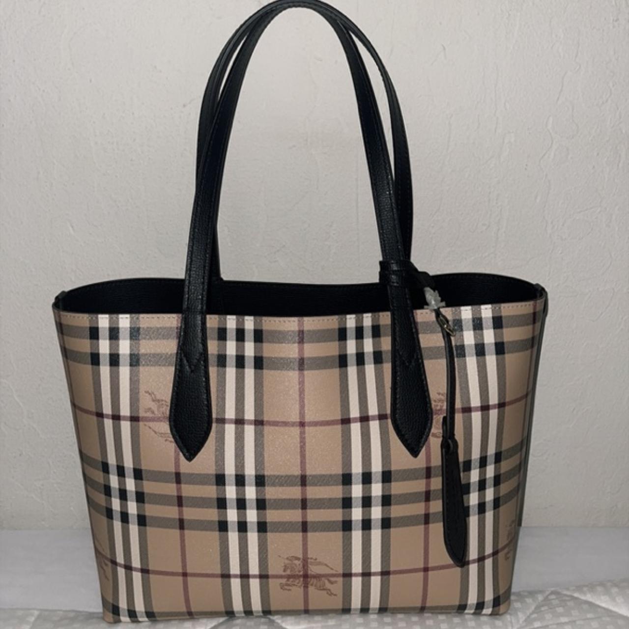 【VIP価格】BURBERRY Tote Bag 51D7AD44-C9C0-4EFE-90F2-