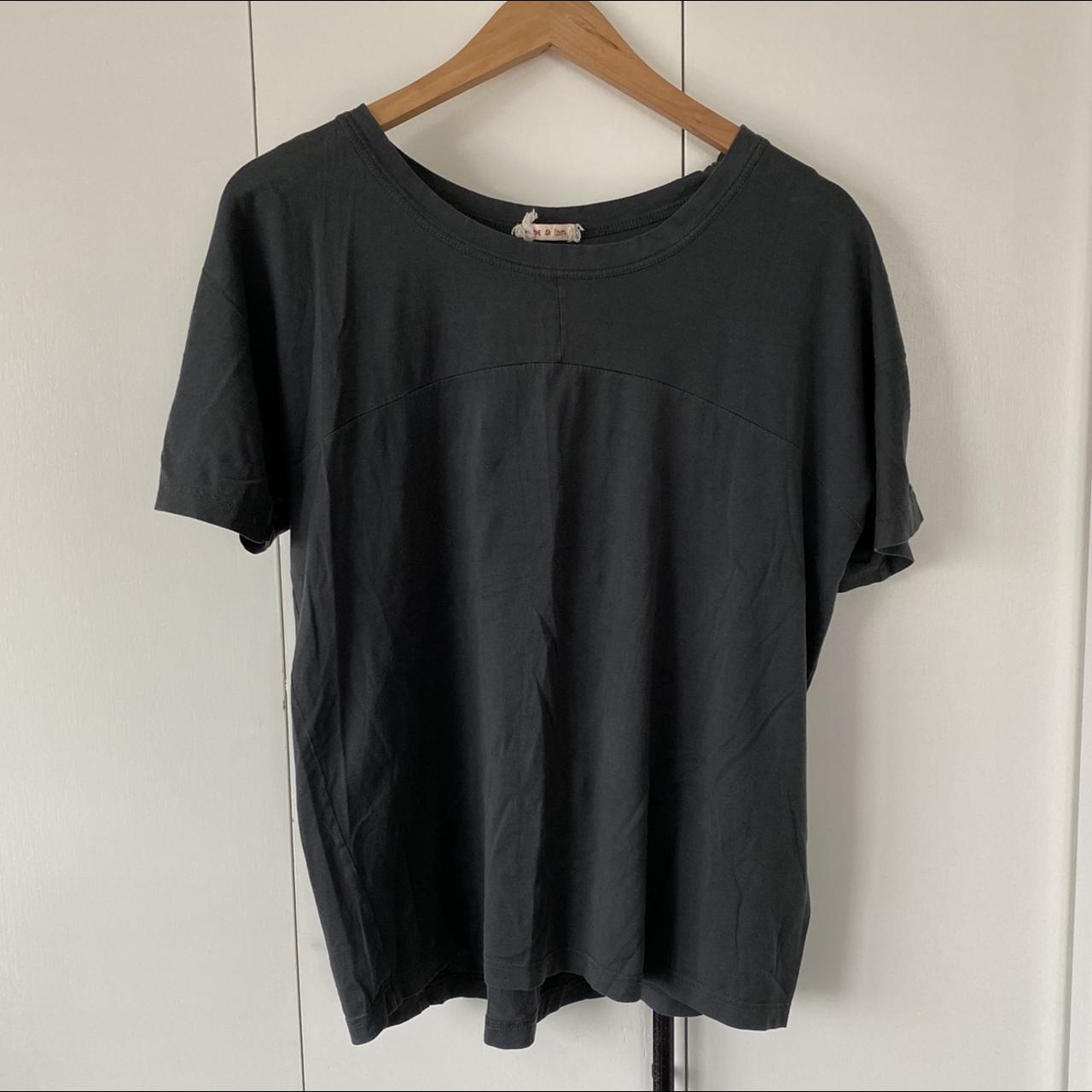 Marni Men's Grey and Black T-shirt | Depop