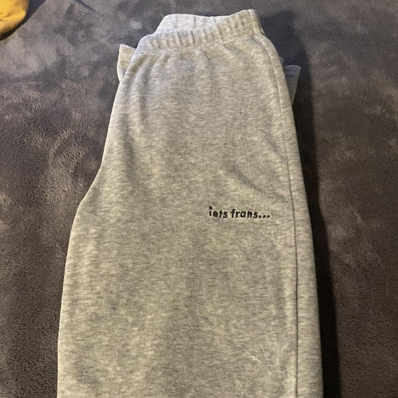 iet frans joggers