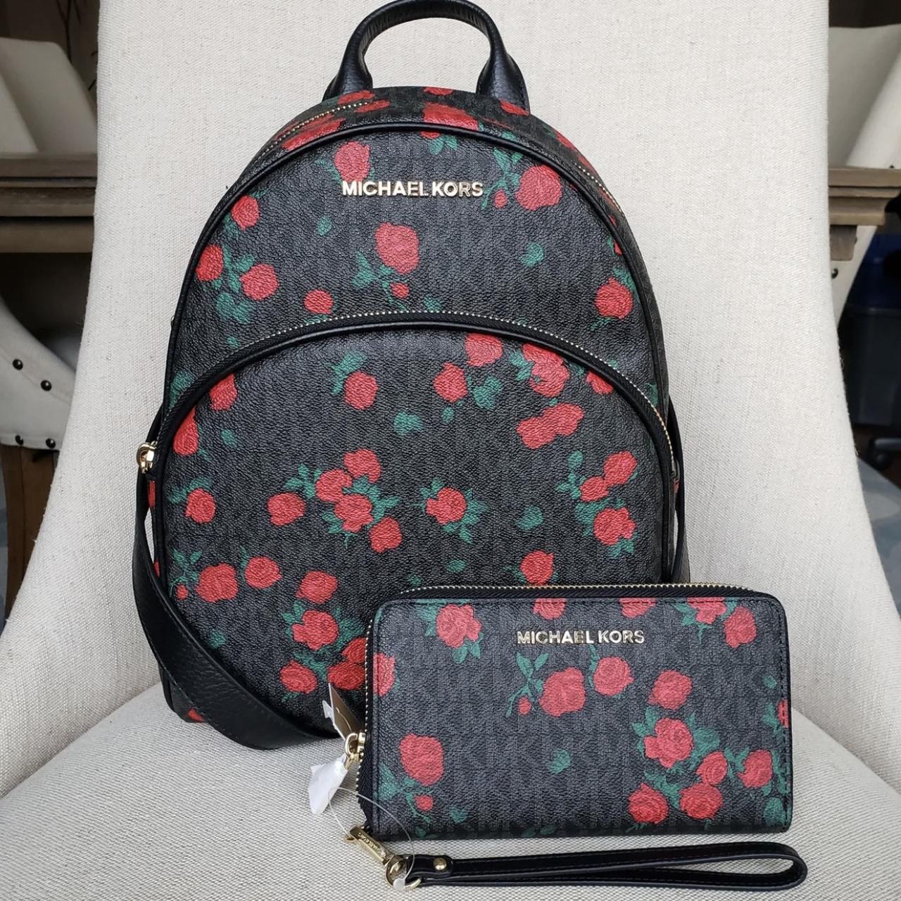 Michael Kors Giftable Boxed Items Xbody Card Wallet Bag Wallet Purse  Crossbody | eBay