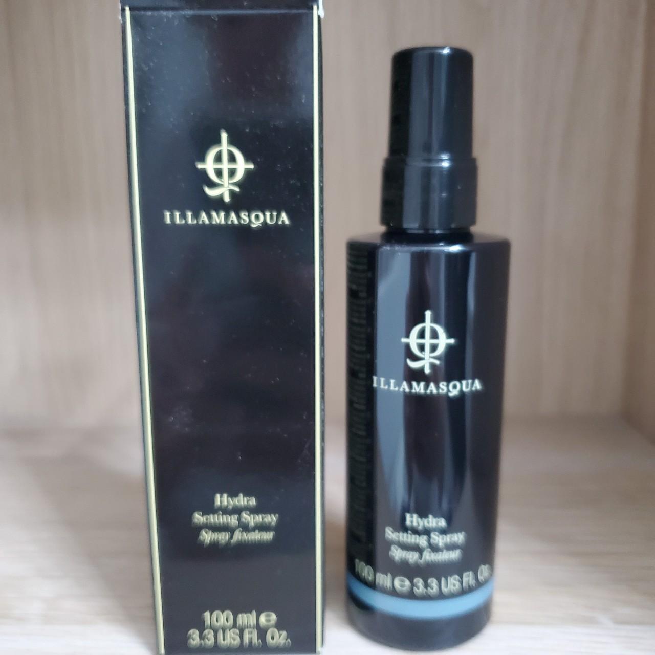 Illamasqua Black and Gold Makeup