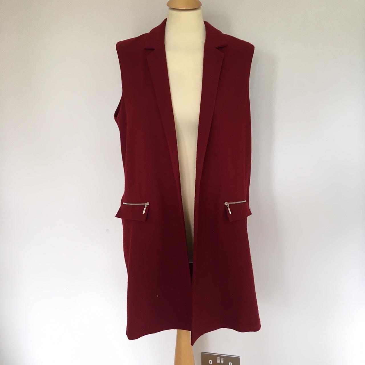 Select Fashion Women's Red and Gold Jacket Depop