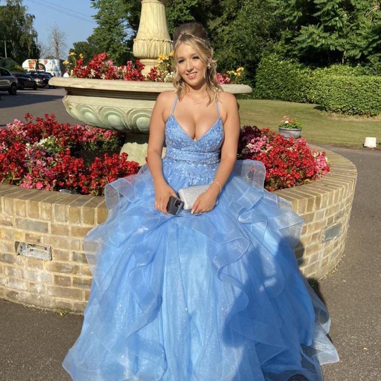 Depop prom hotsell dresses uk