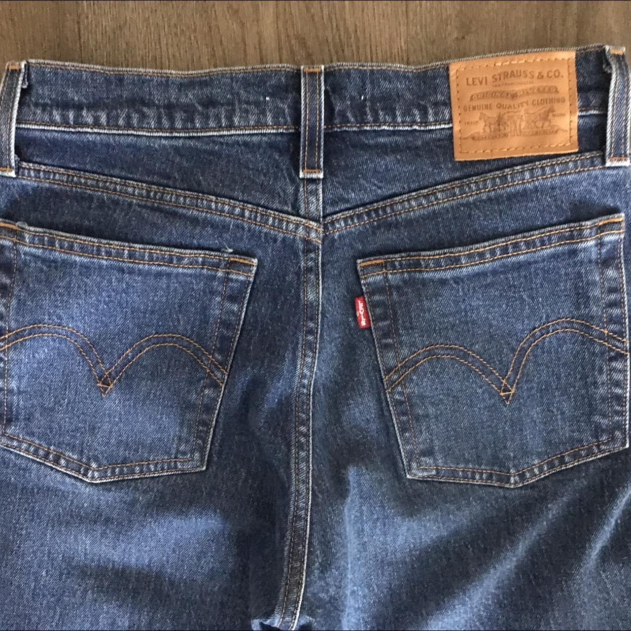 Levi’s wedgie straight jeans - only worn a couple of... - Depop
