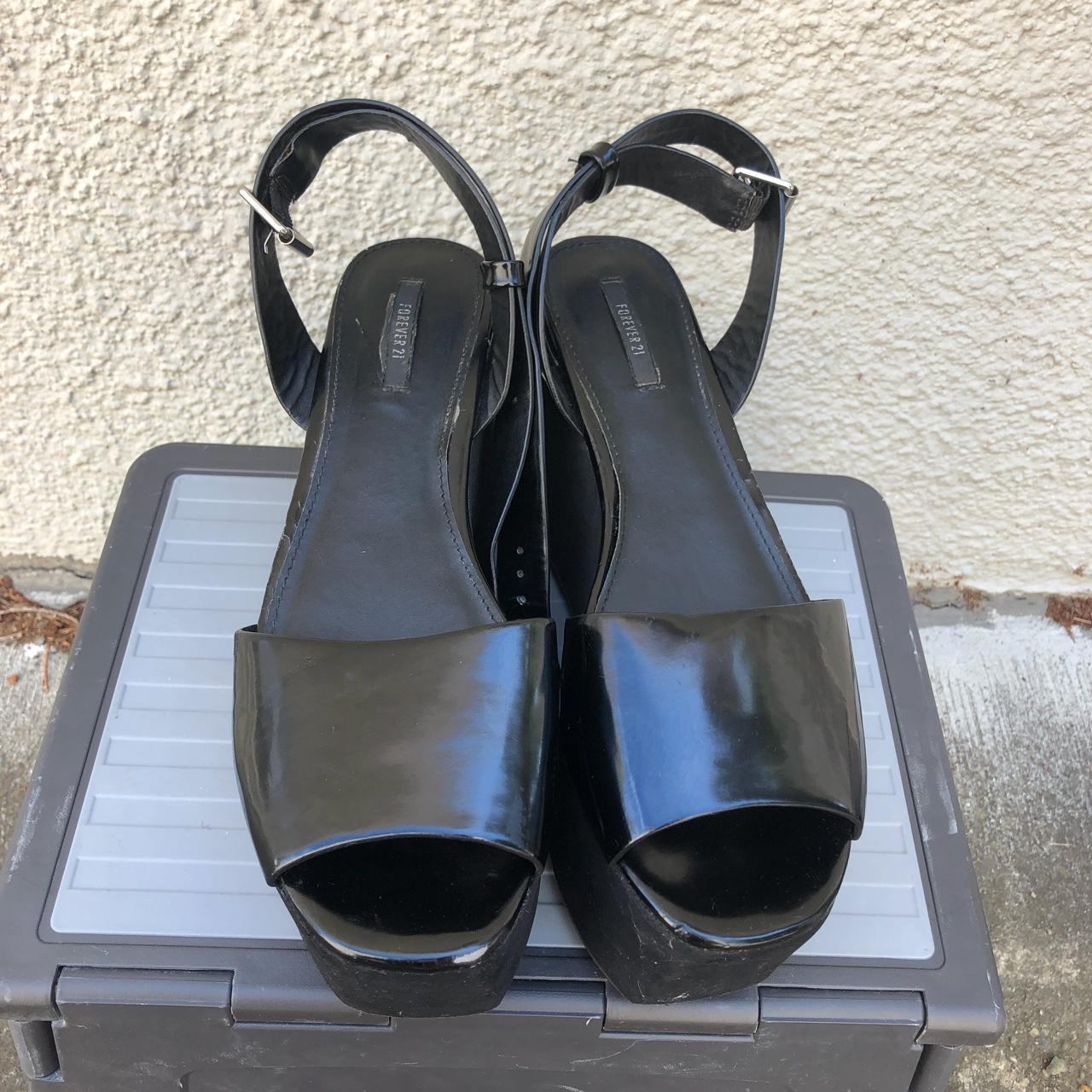 Chunky Black Platform Sandals -USA Women’s size 7.5... - Depop