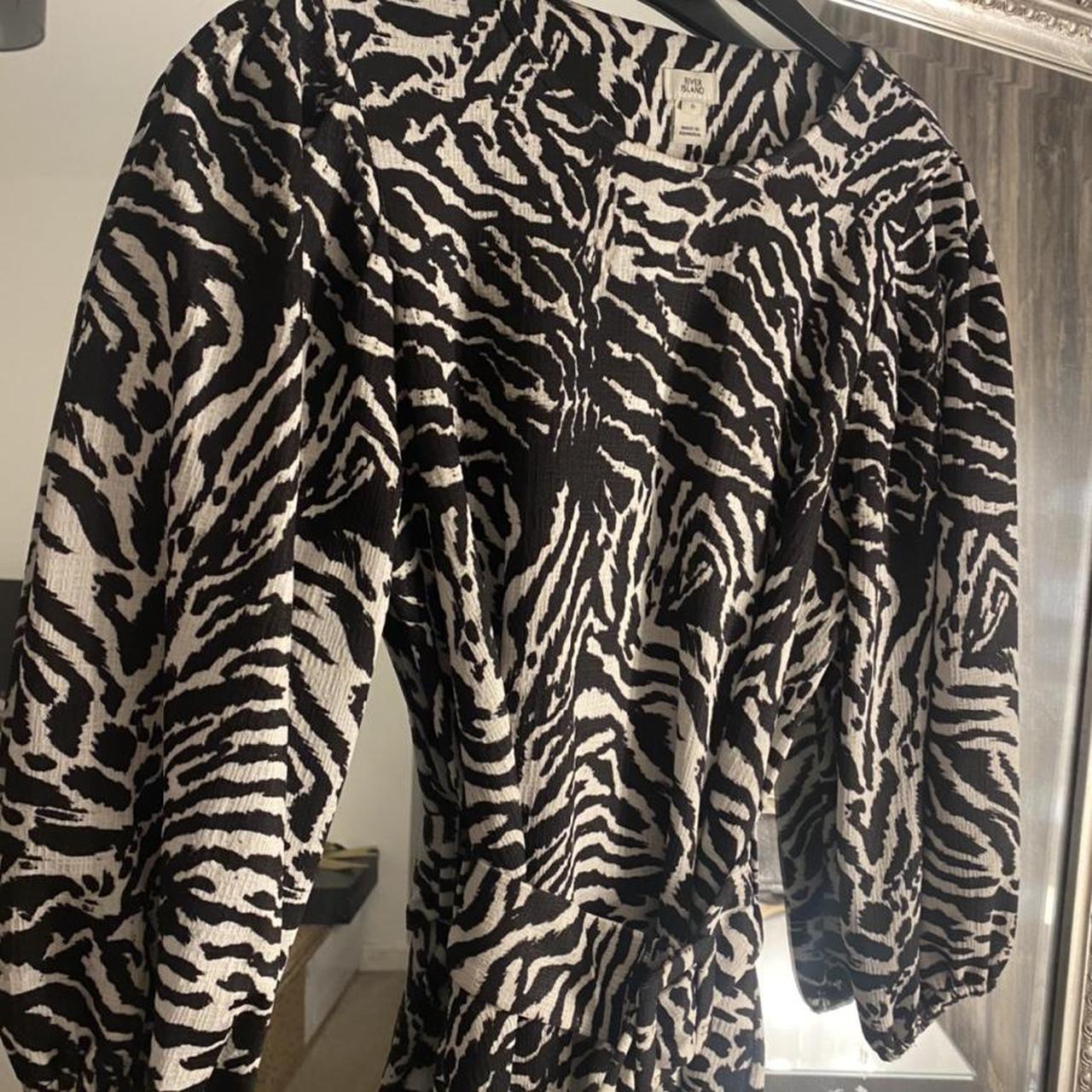 River Island- Zebra print dress with belt and puff... - Depop