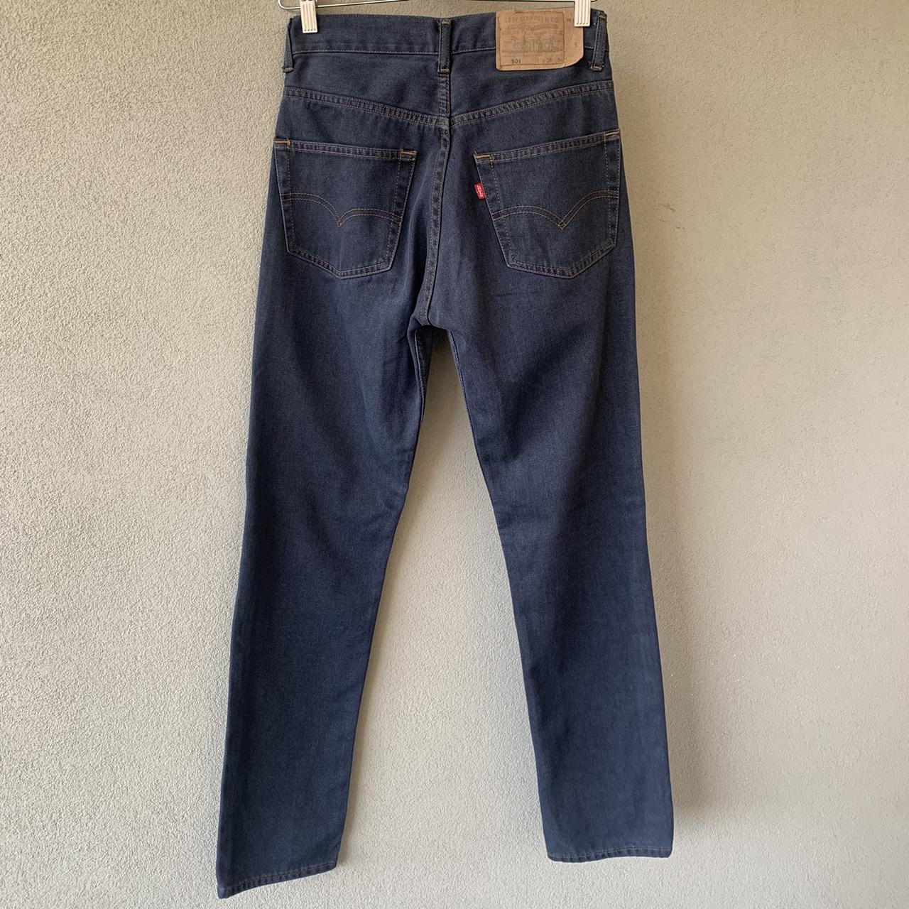 Levi’s 501 bel lavaggio denim grigio topo, vita... - Depop