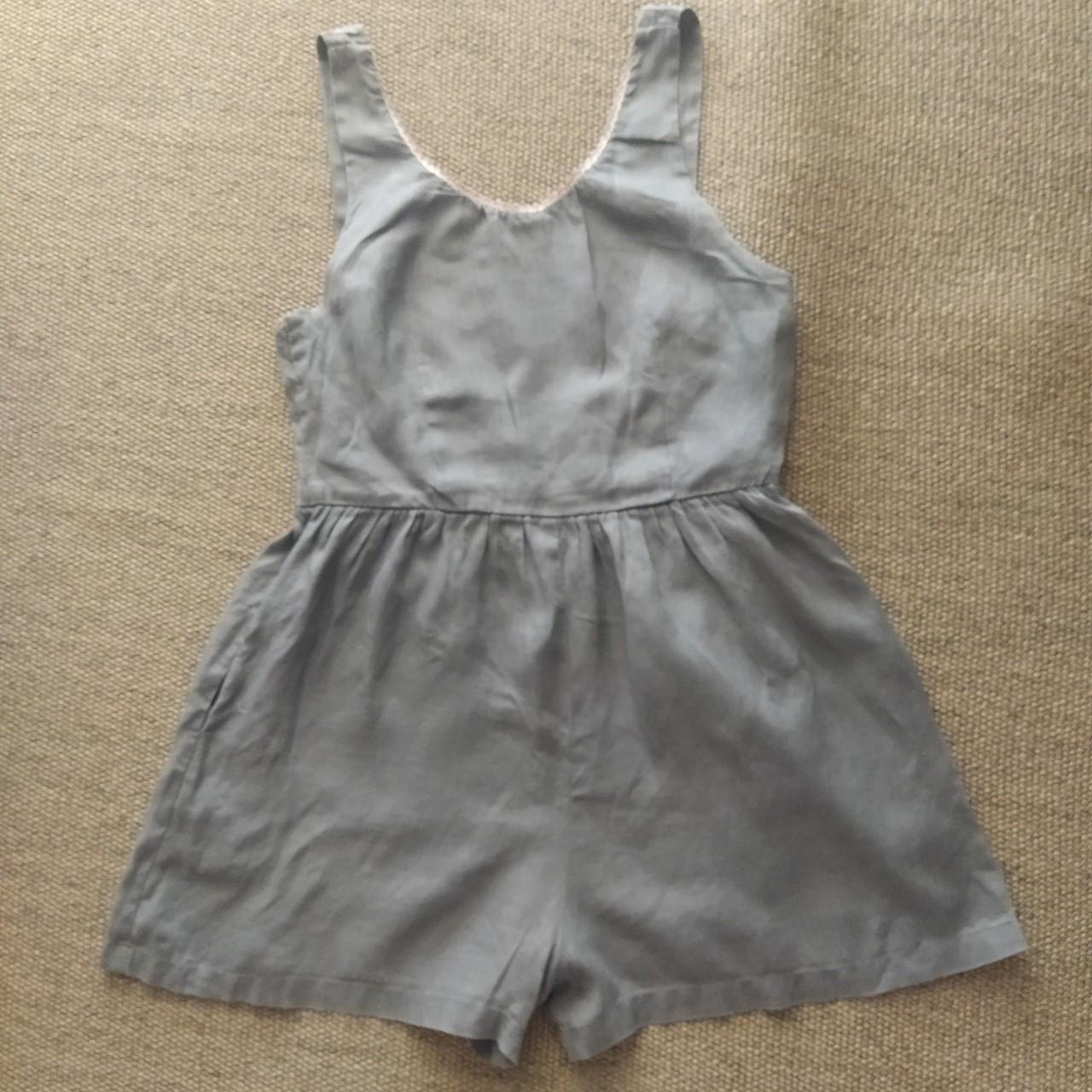 Women's Grey and White Dress | Depop