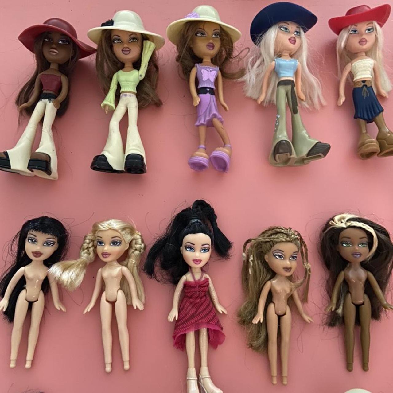 Lil bratz huge lot of 16 Some from