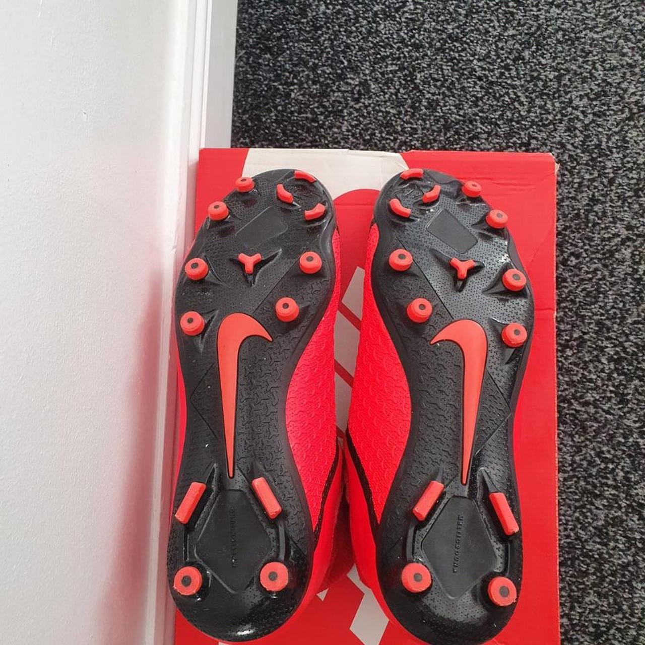 mens phantom football boots