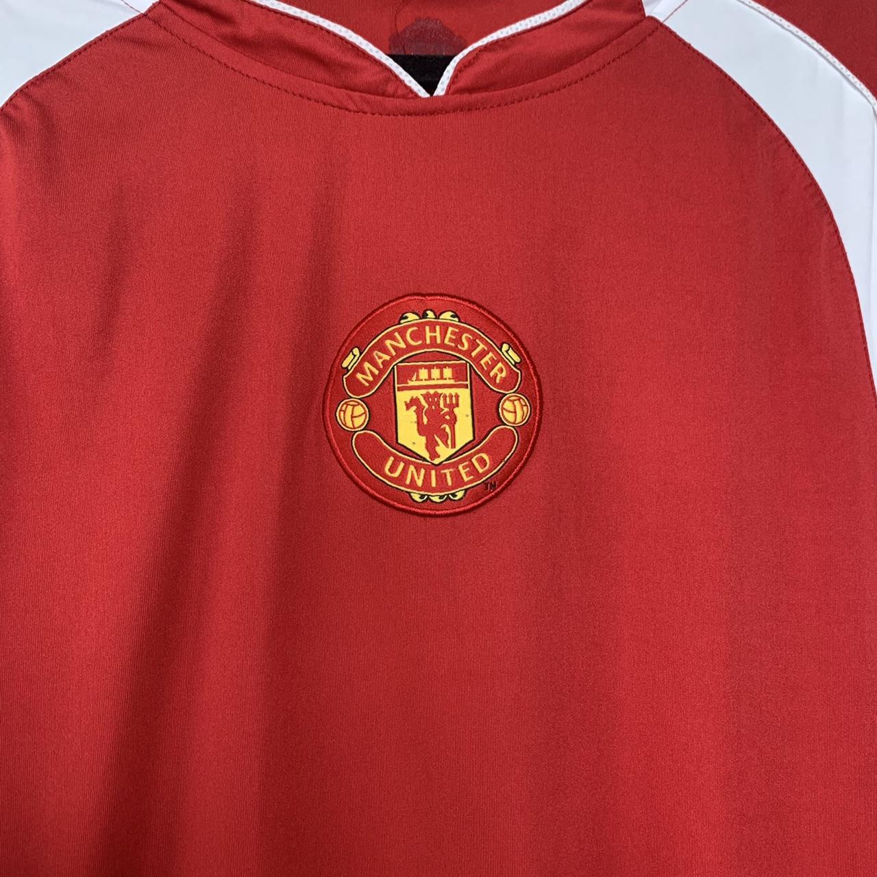 Product Image 2 - Manchester United training jersey .
•
#manchester