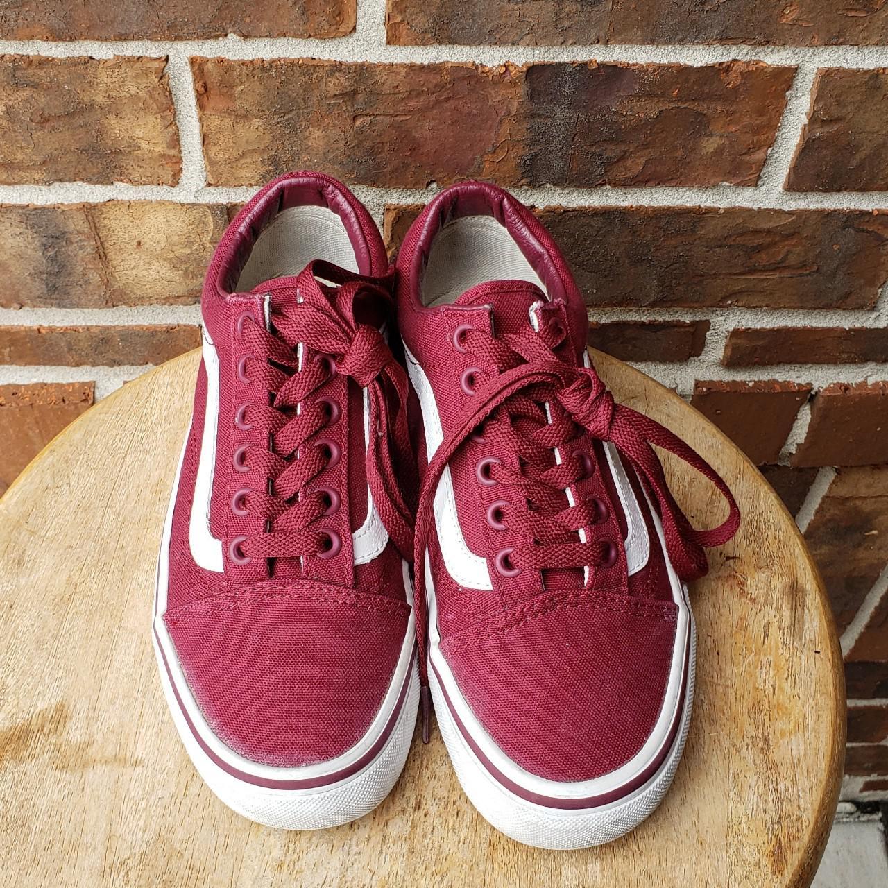 Vans Women's White and Red (2)