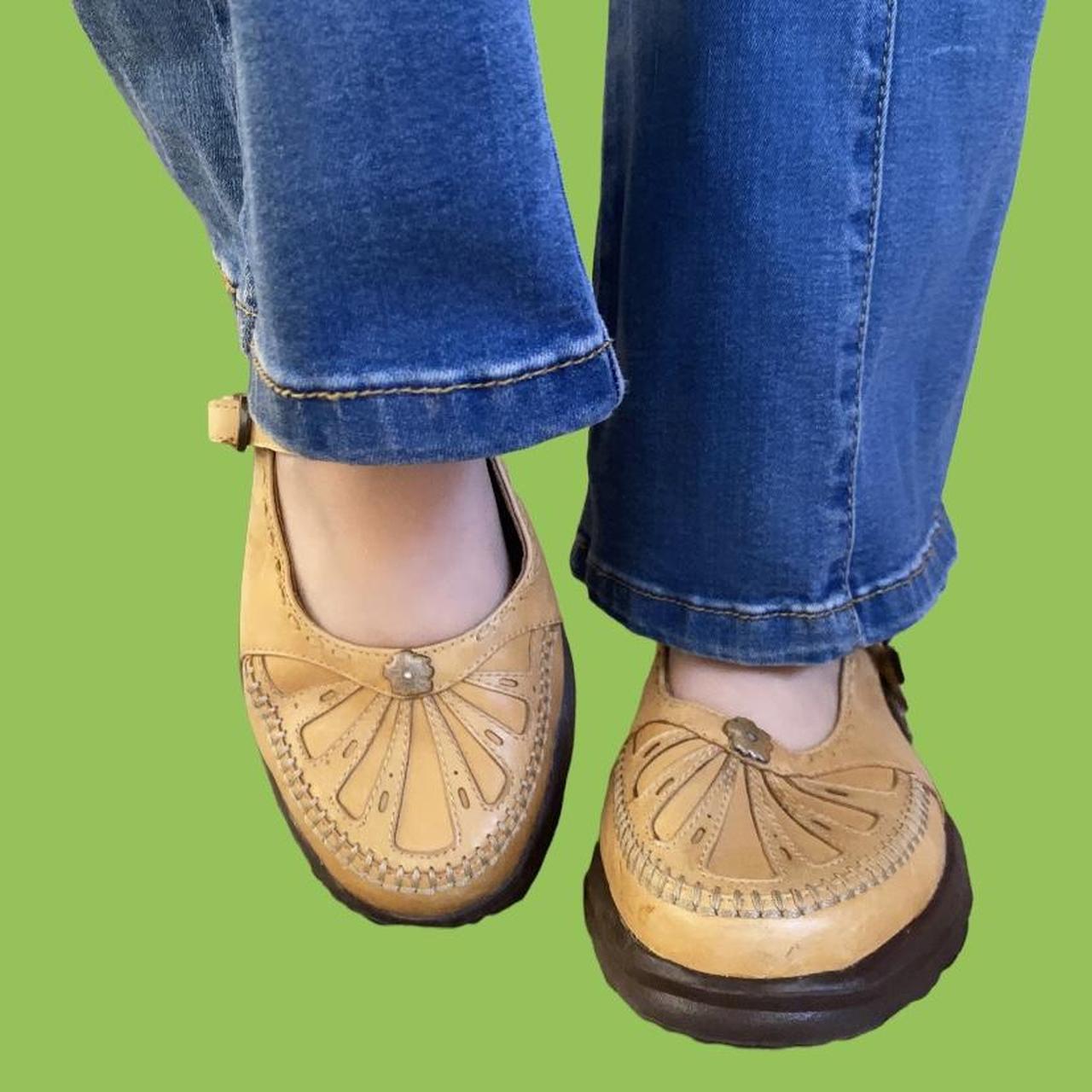 PARADISE SHOES🍞 ️MEASUREMENTS ️ SIZE Depop