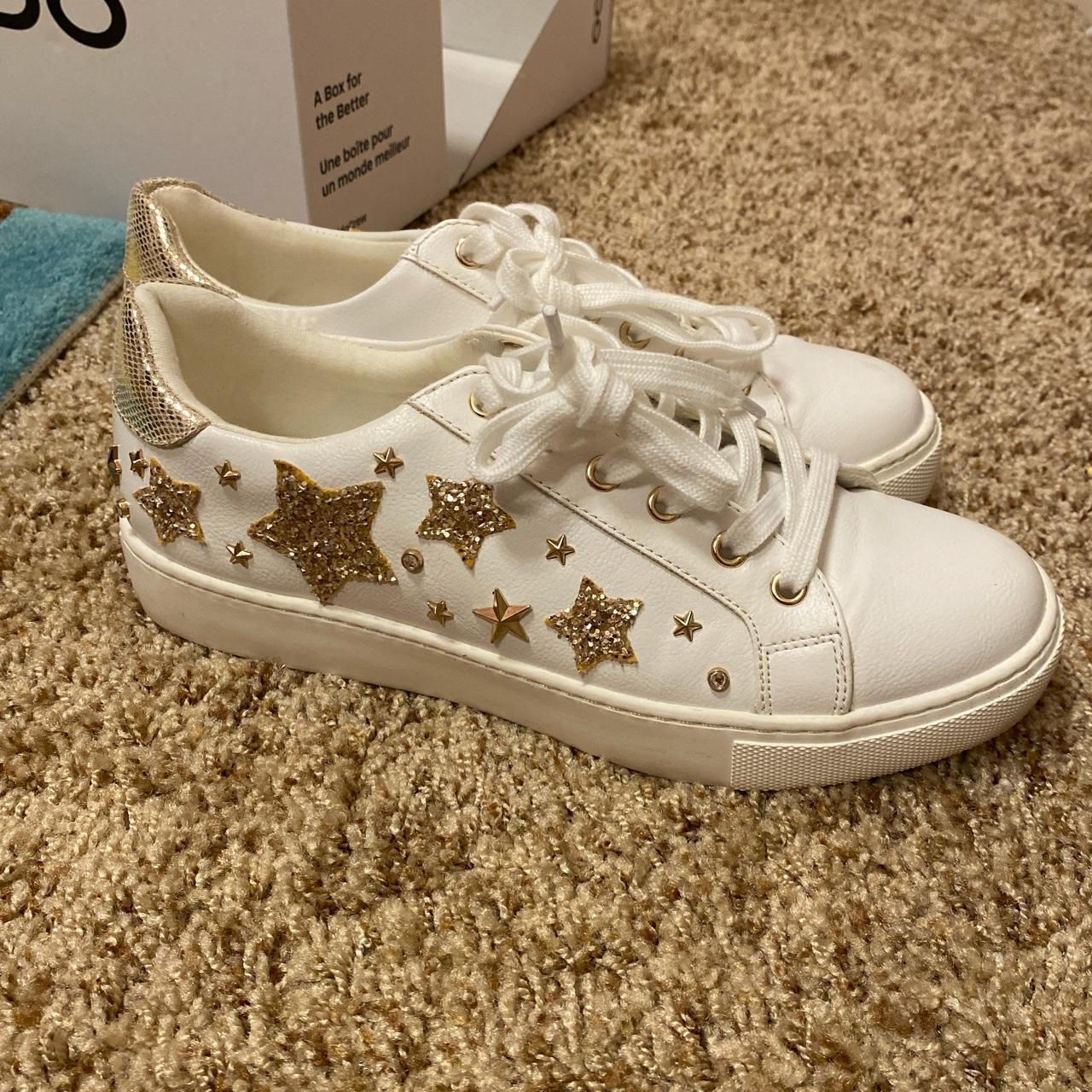 ALDO Women's White and Gold Trainers | Depop