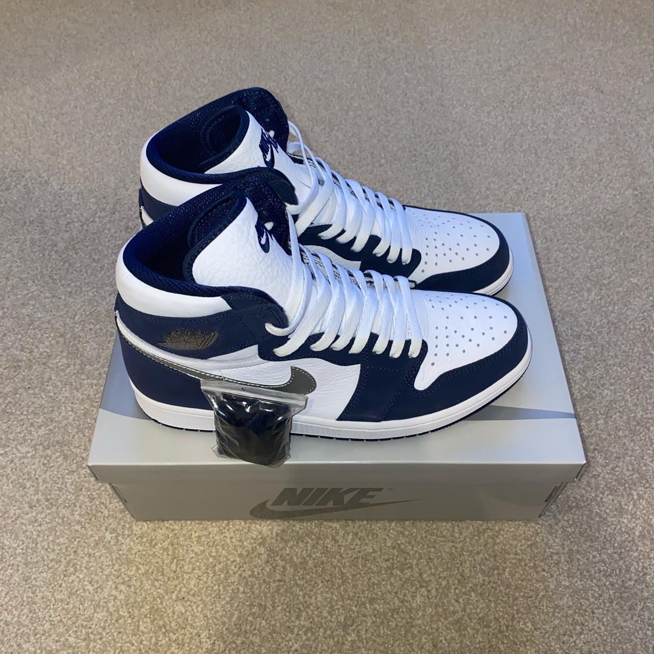 jordan 1 midnight navy white laces