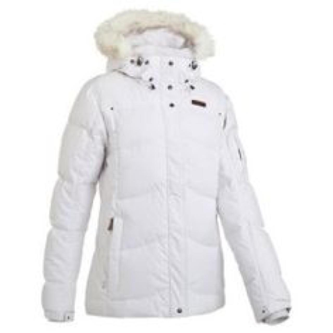 Vendo giacca sci WEDZE da donna mai usata! Il pelo Depop