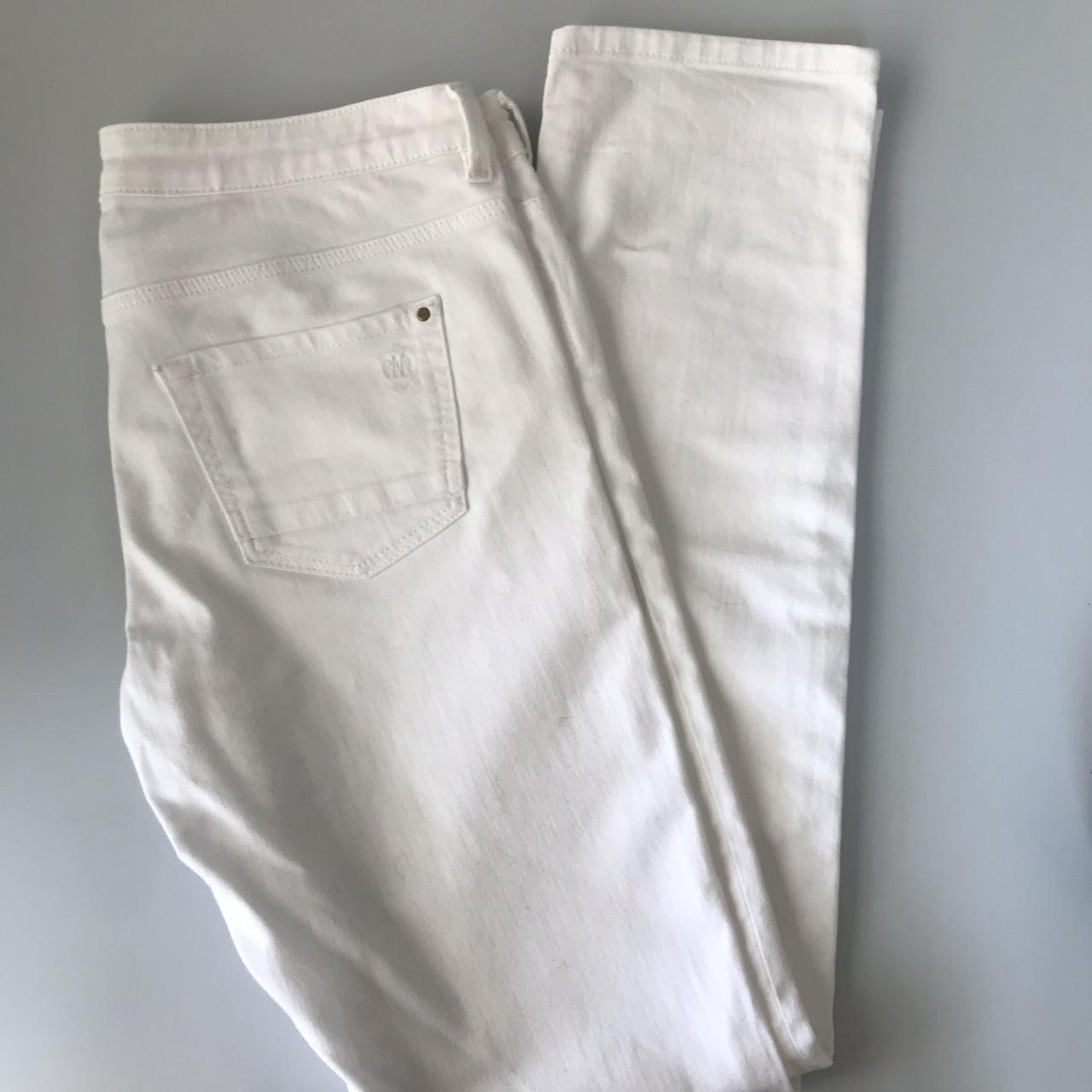 Beautiful fitted low rise white jeans - Depop