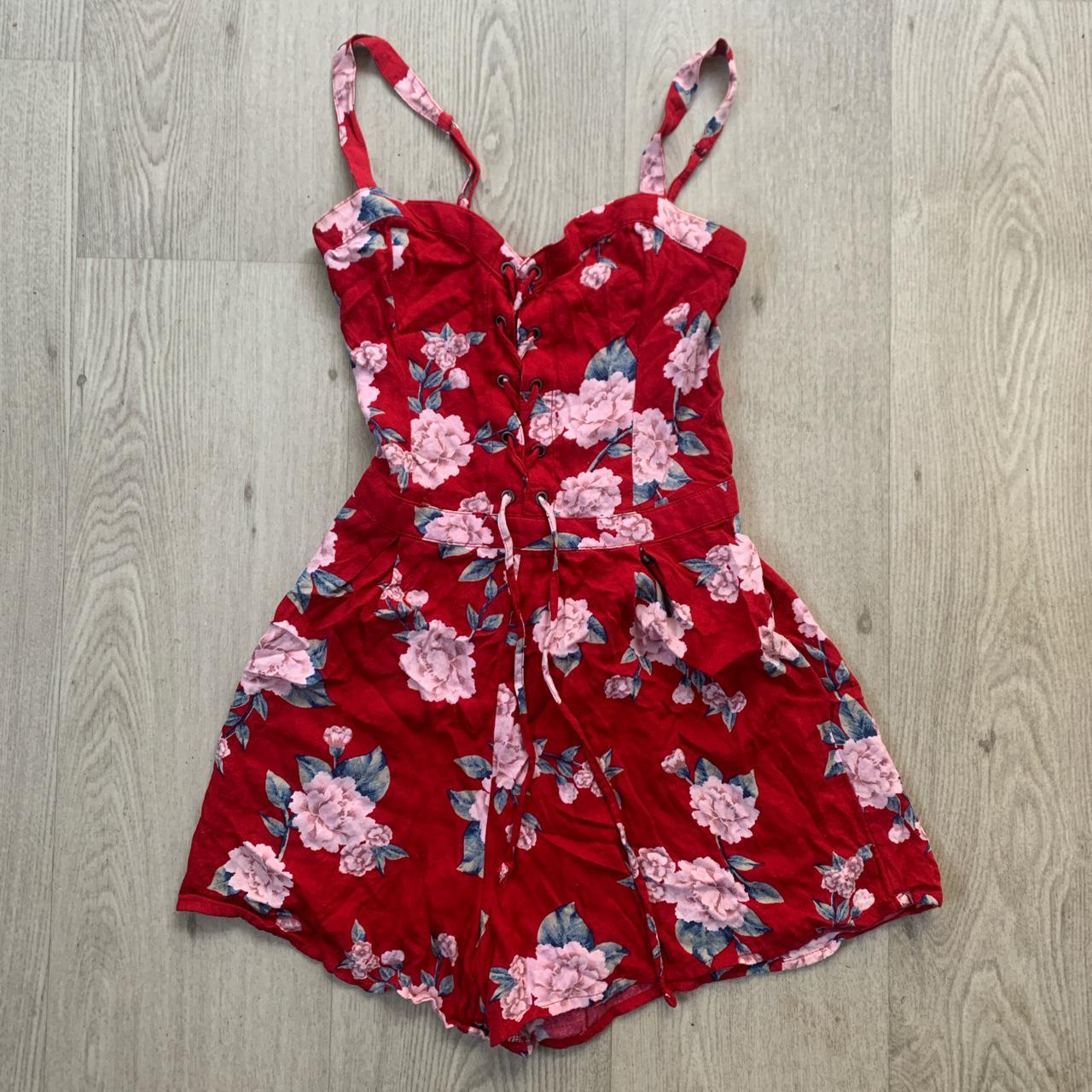 Hollister floral red play suit - just never reach... - Depop