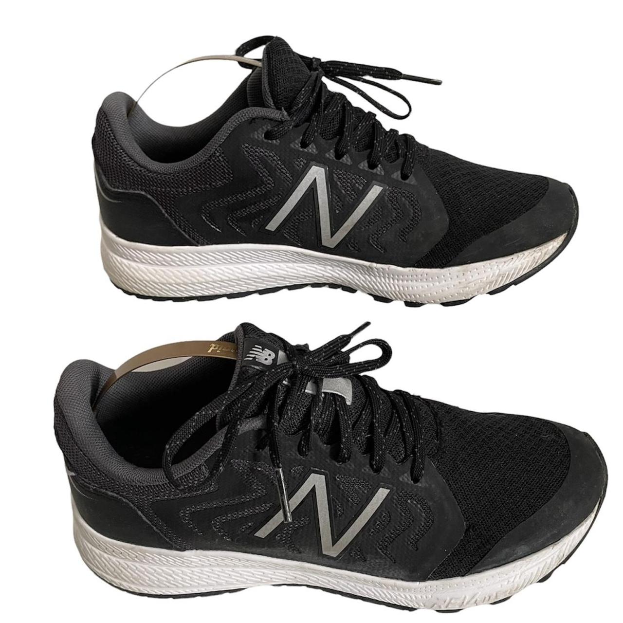 black new balance size 4