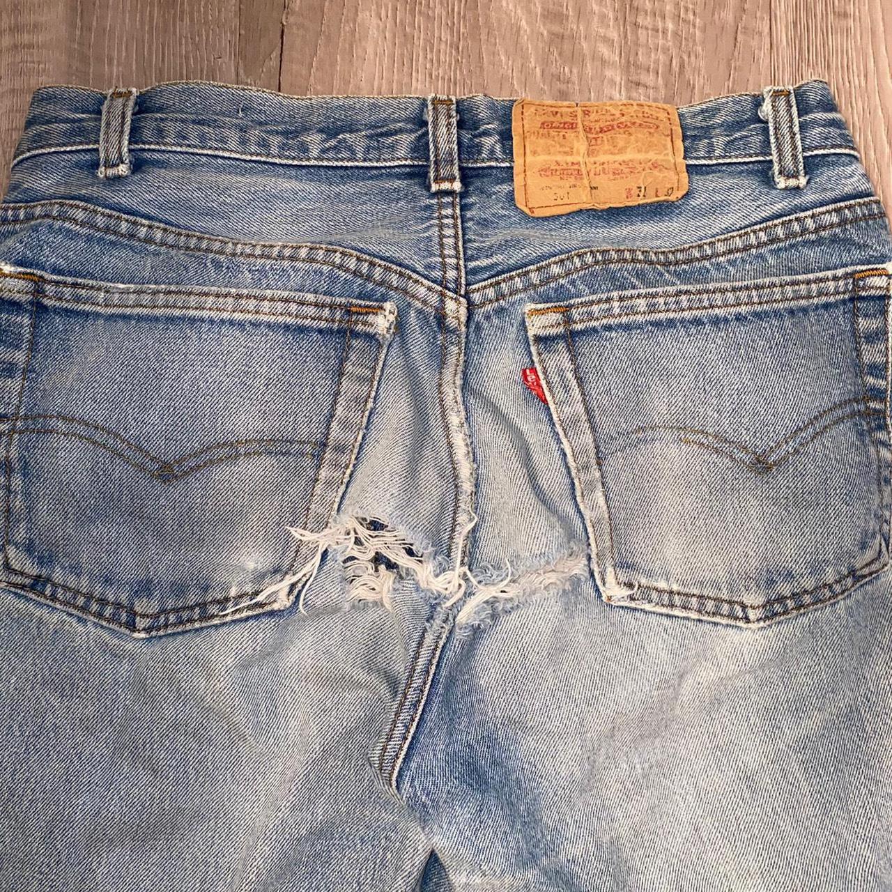 Vintage ripped Levi’s jeans 28x29☑️ | Distressed,... - Depop