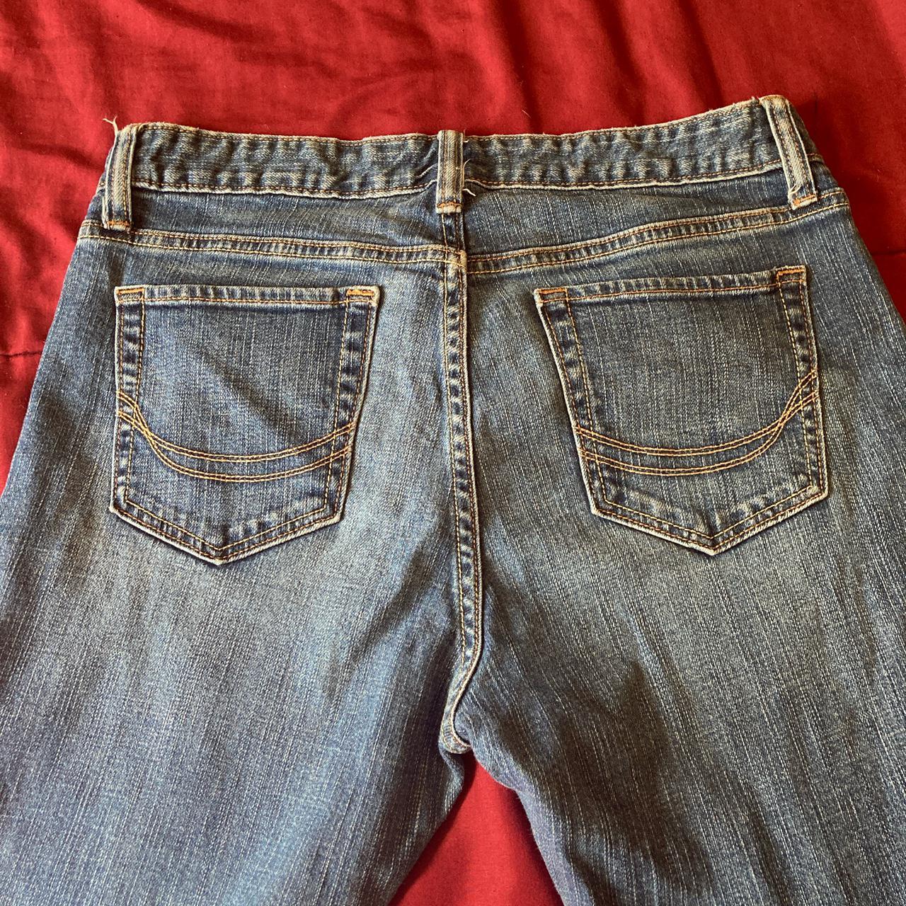 Old Navy Bootcut Jeans Size 8 - Depop