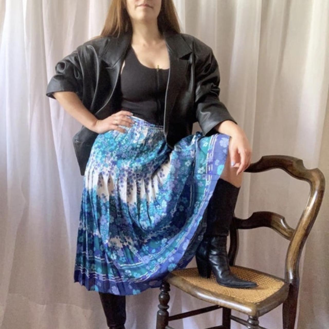 Vintage Hand Made Skirt. Made In 1970s. 100%... - Depop