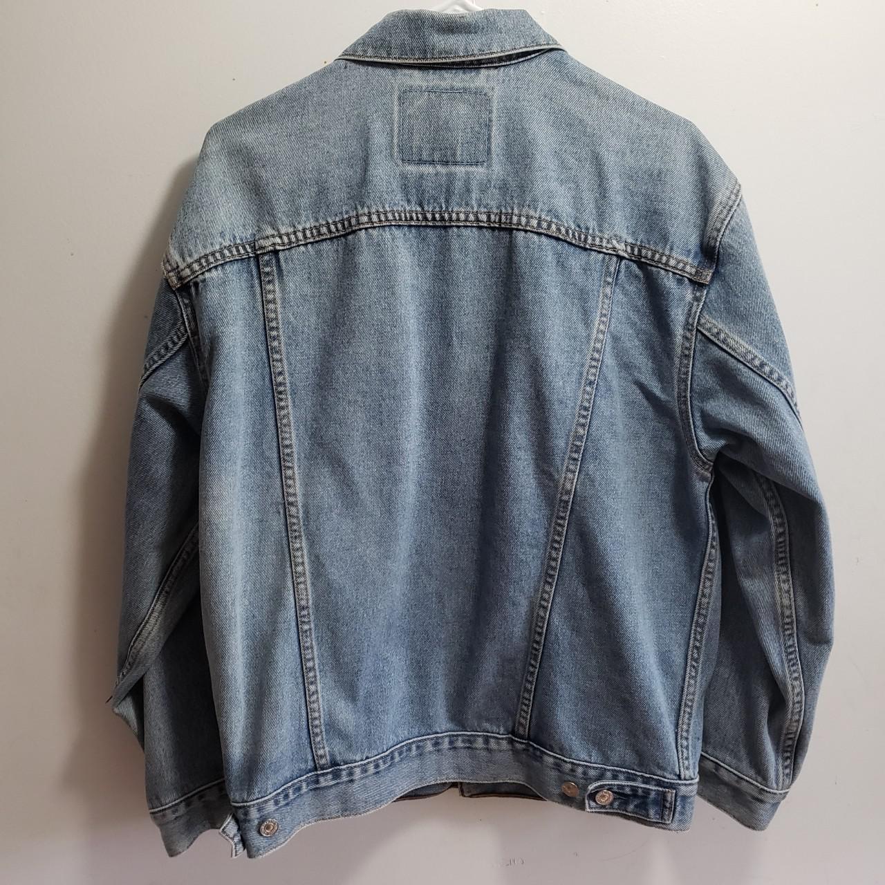 Vintage Levi's denim jacket Size medium It's... - Depop