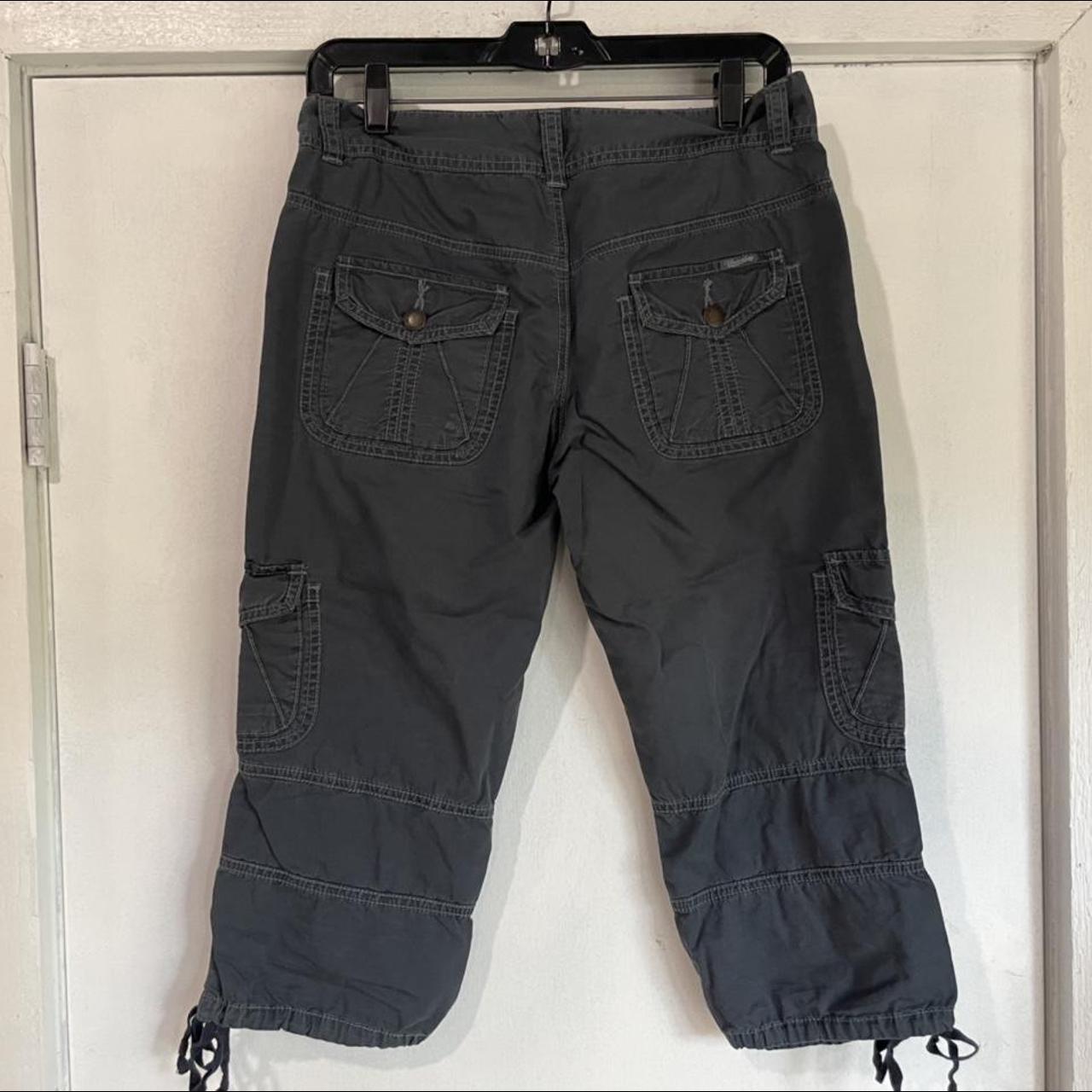 Vintage Y2K Union Bay cargo capri lounge pants with... - Depop