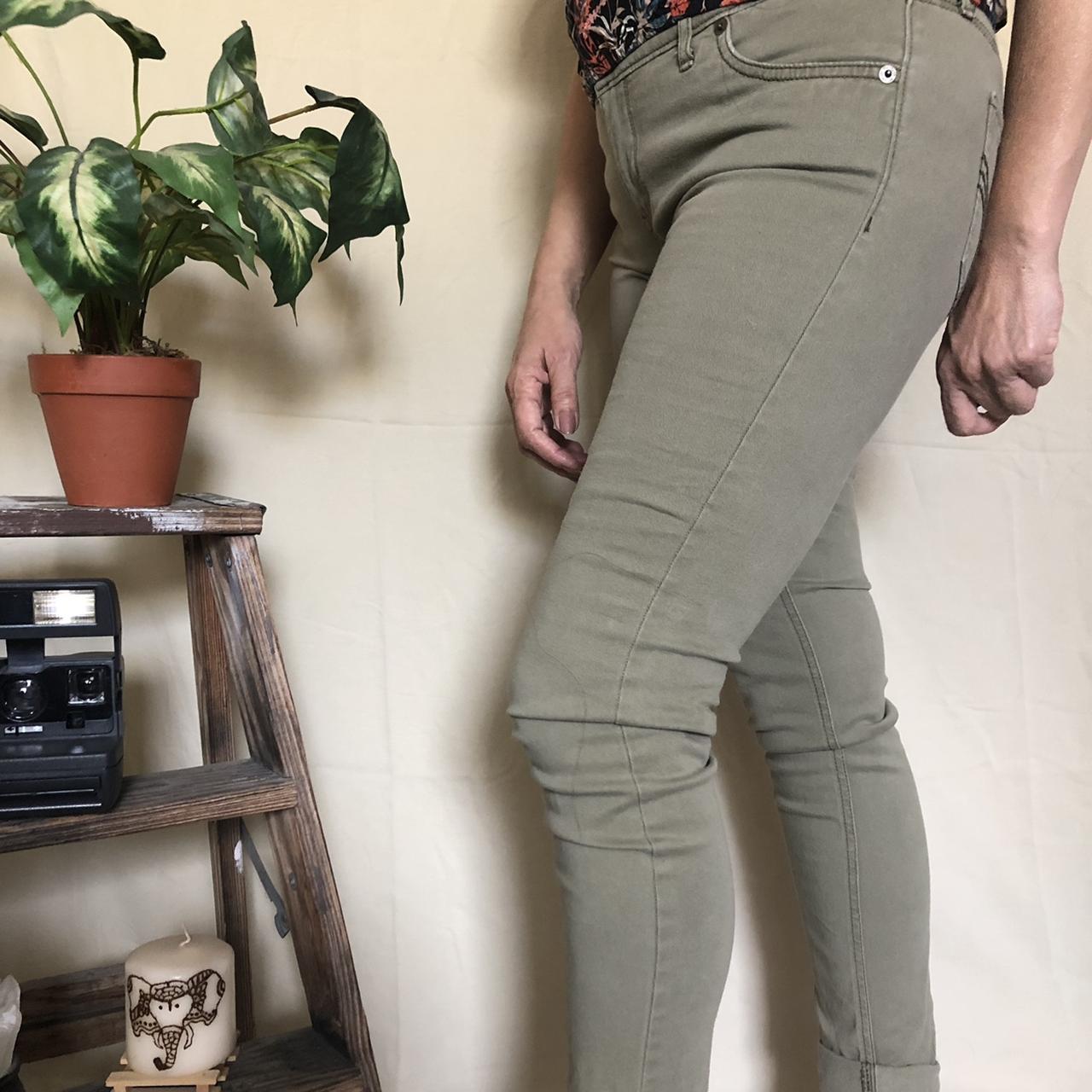 Hollister olive outlet green jeans