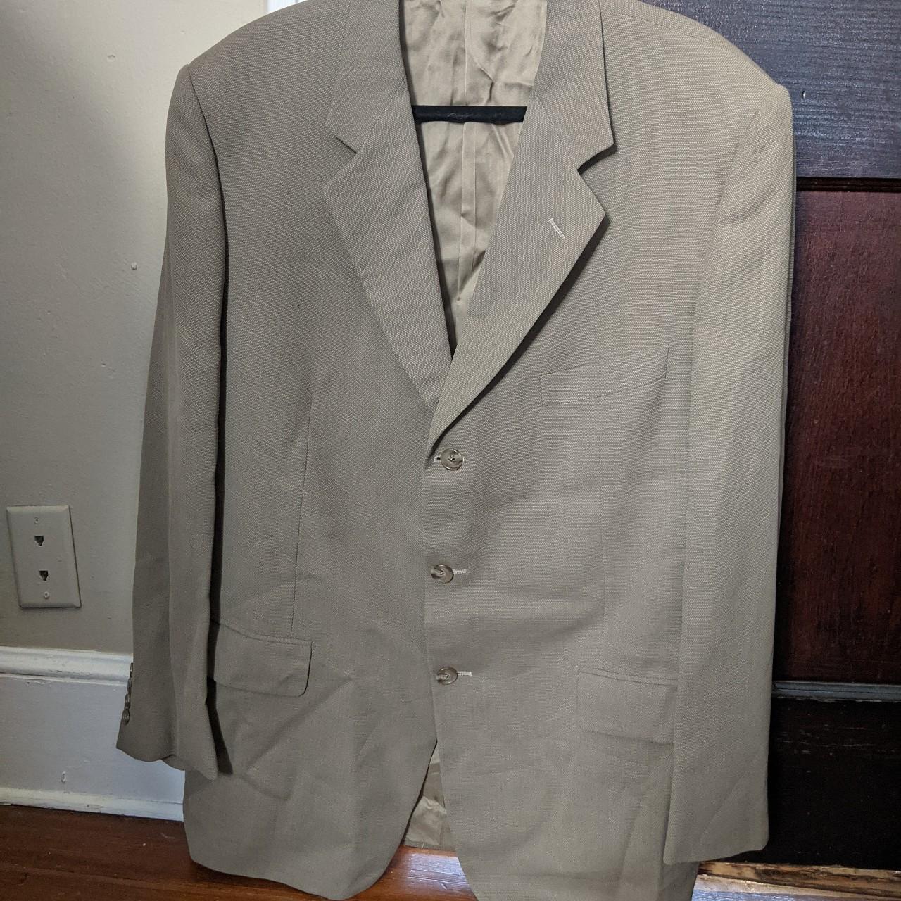 Product Image 1 - Corneliani beige three-button blazer /