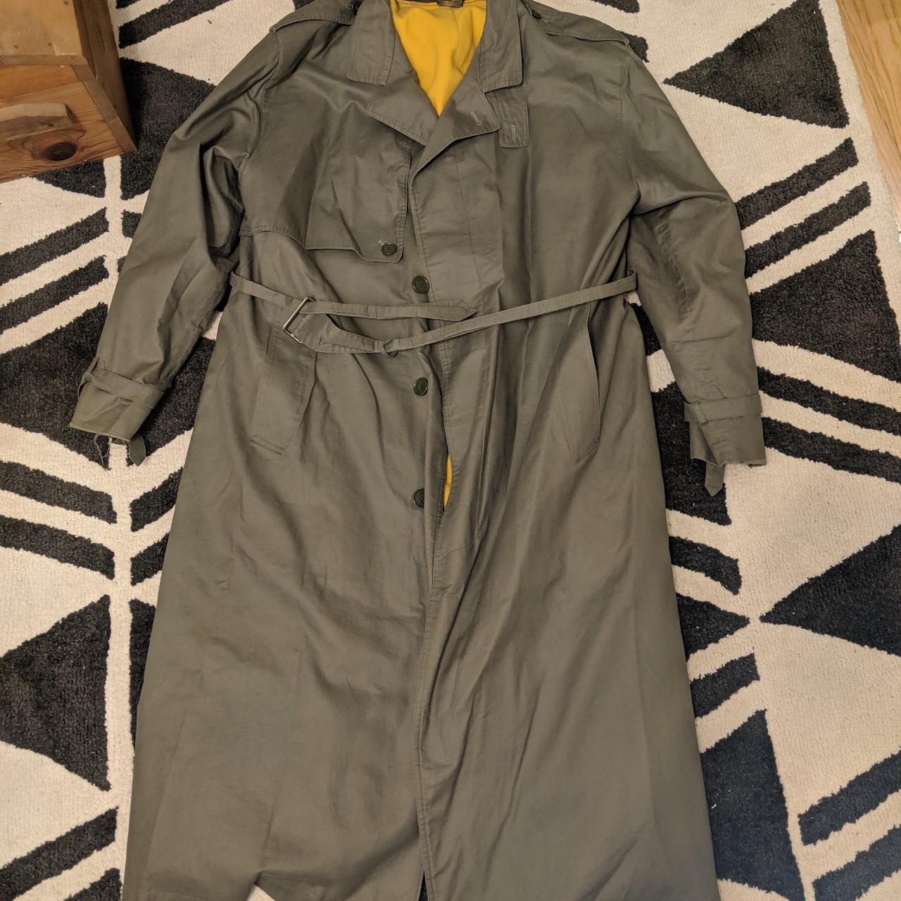 Sanyo trench coat / jacket in khaki green Belt at... - Depop