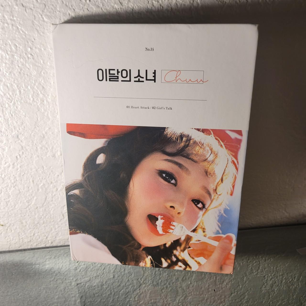 loona ++ album (have 2 copies total) / pc not - Depop