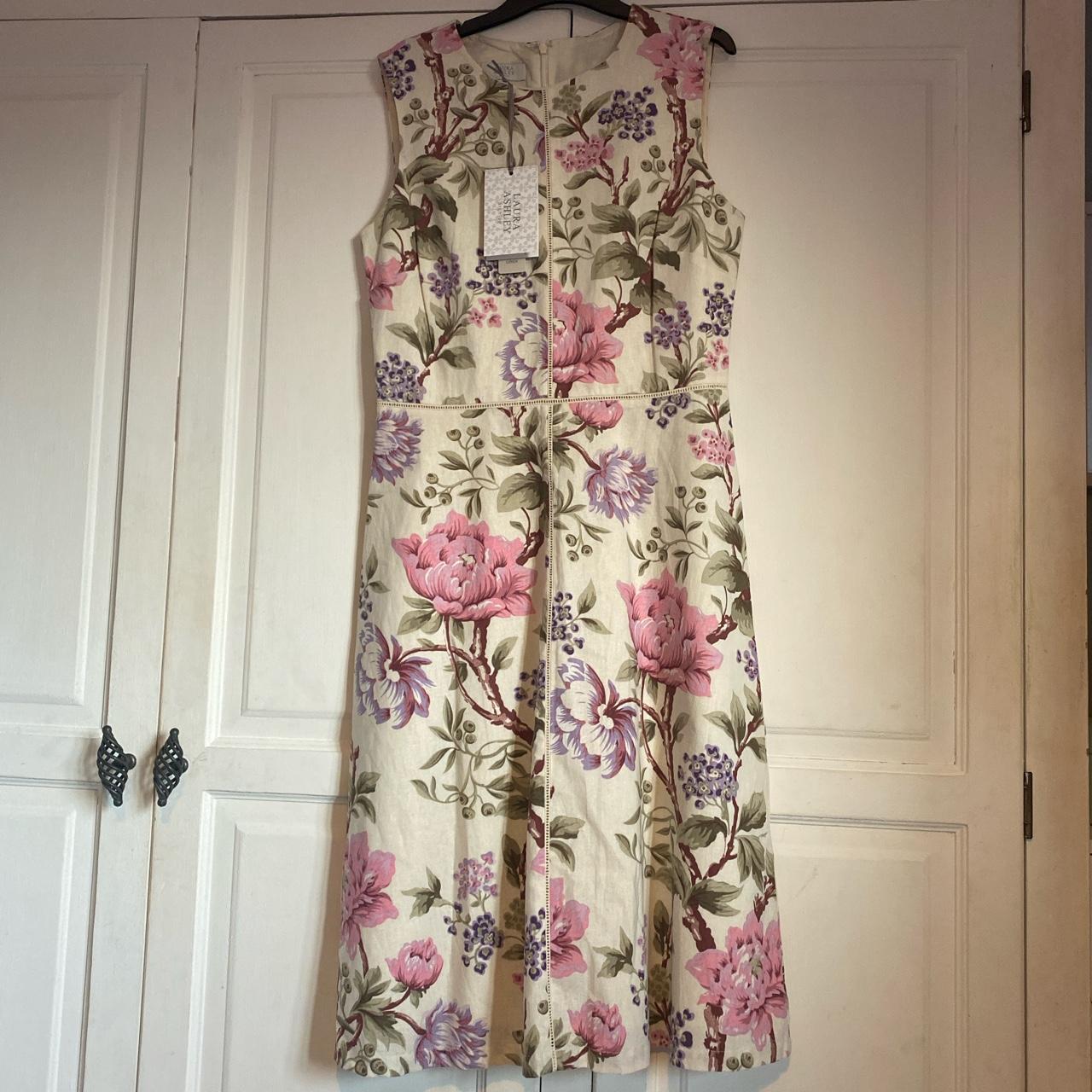 Laura Ashley Women's Cream and Pink Dress | Depop