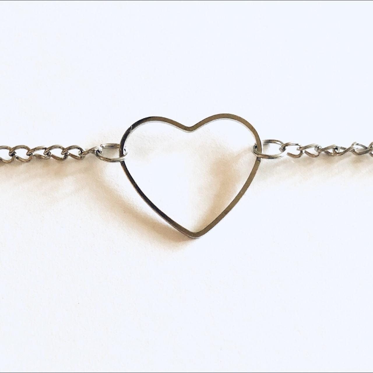 Beautiful silver heart pendant choker necklace, body... Depop