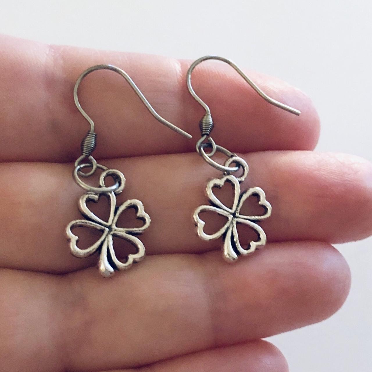 Product Image 1 - Four leaf clover earrings, flower