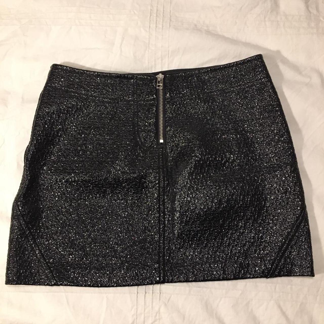 Zara Women's Black Skirt | Depop