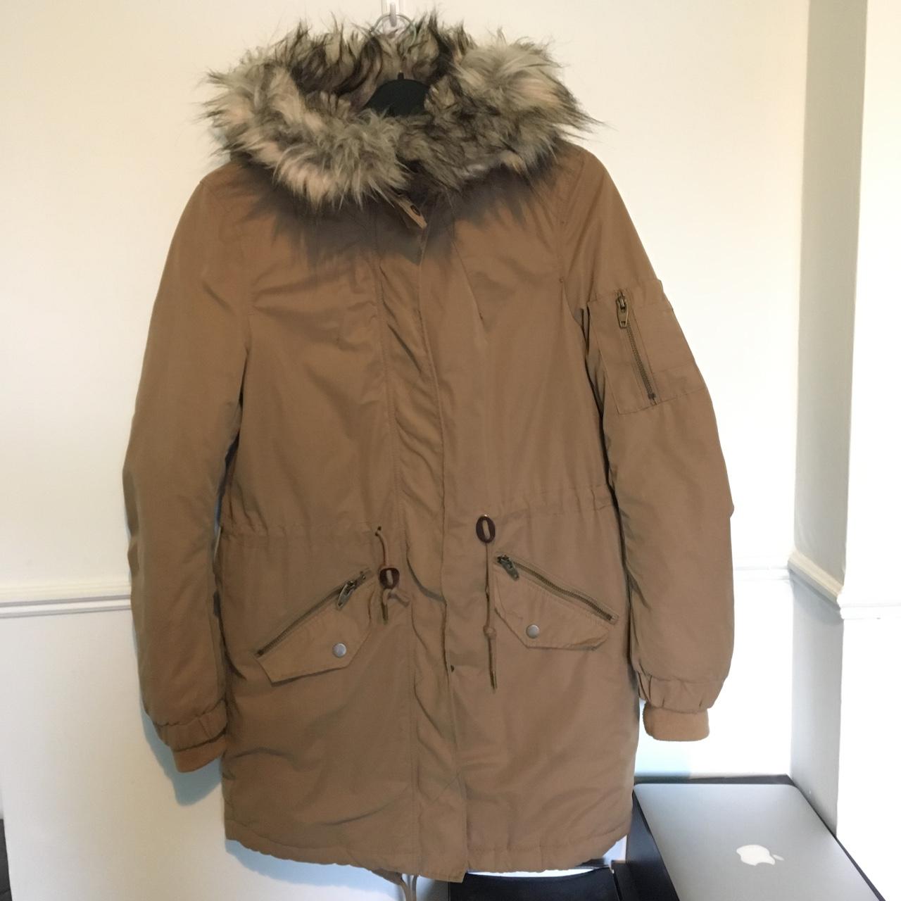 H&M camel parka hooded fur jacket, a good piece to... - Depop