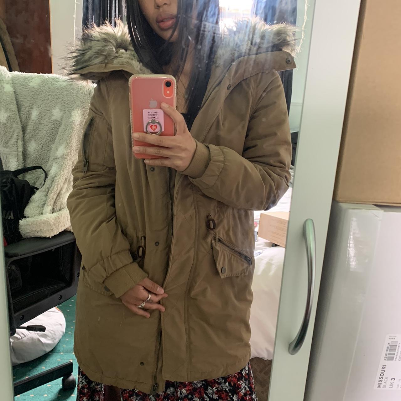 H&M camel parka hooded fur jacket, a good piece to... - Depop