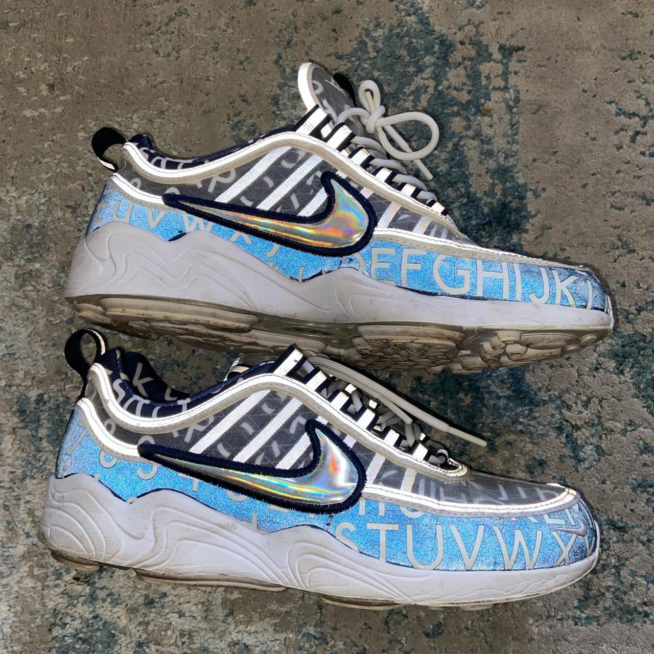 air zoom spiridon roundel white