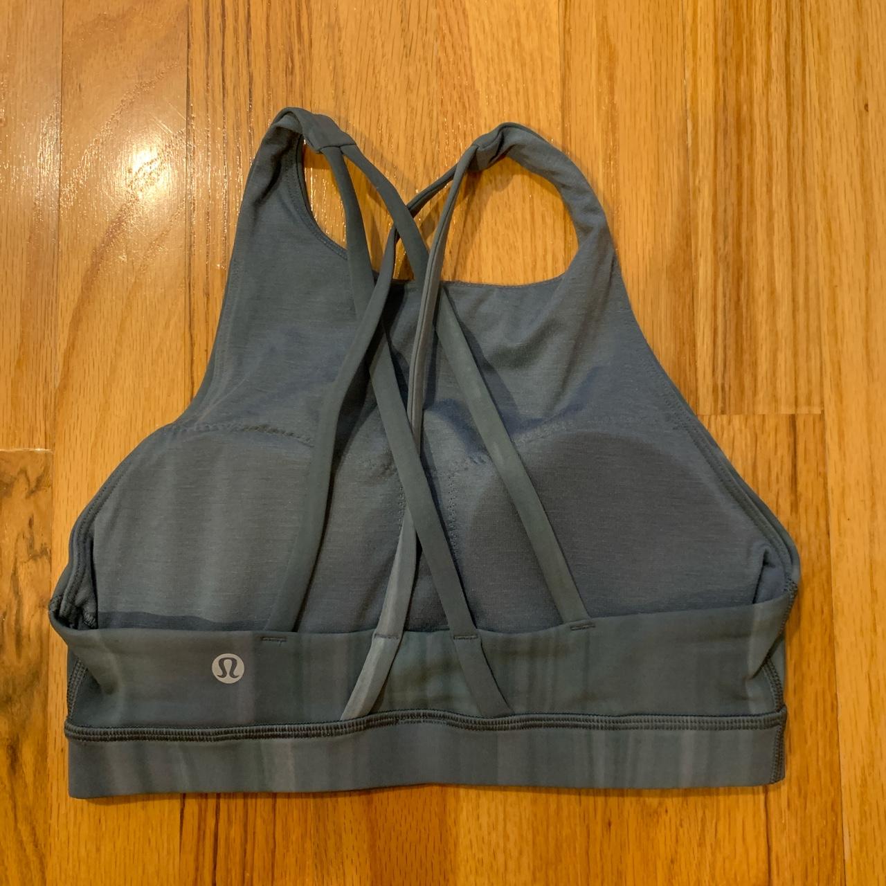 lululemon high neck sports bra with cup inserts.