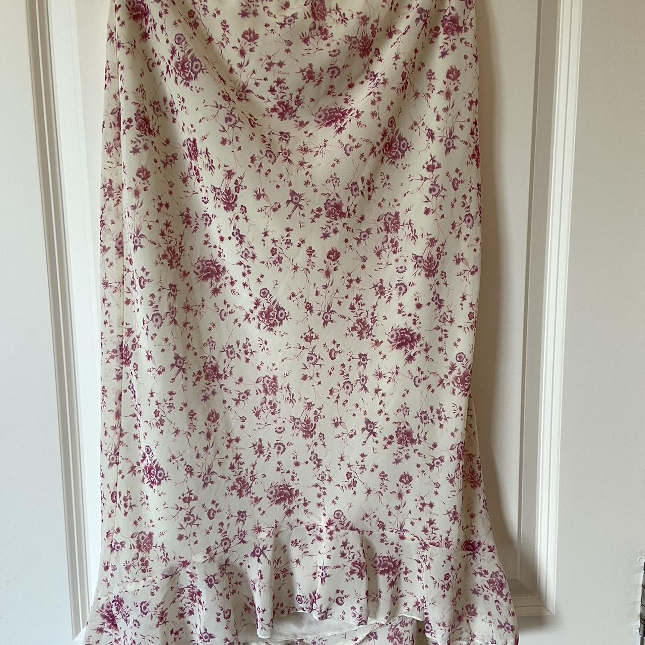 Amaranto Vintage Midi Skirt Pink And White Floral Depop