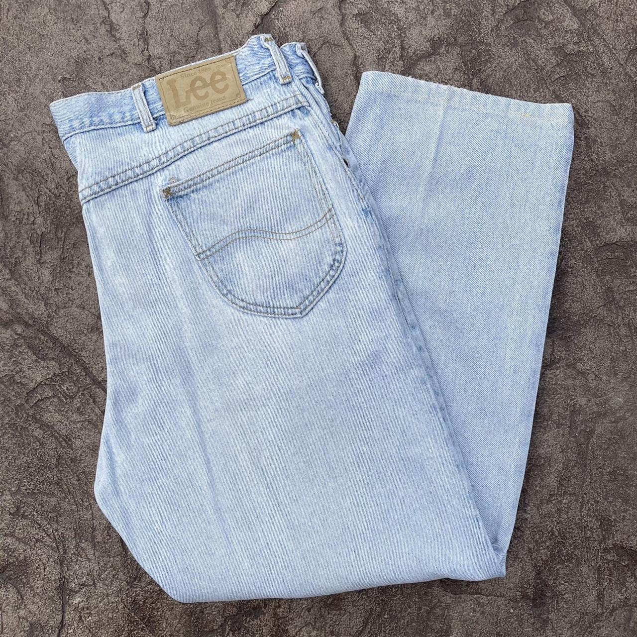 Beautiful light blue vintage Lee Jeans! In great... - Depop