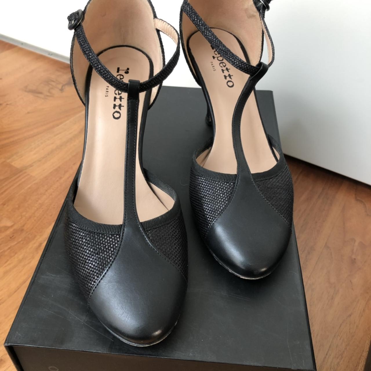 Tango Repetto Baya rafia e pelle Indossata Noir. Depop