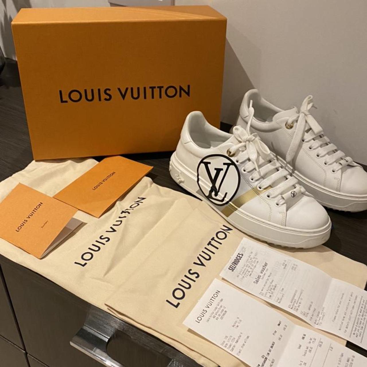 💫 price lowered!💫 Louis Vuitton time out sneakers.
