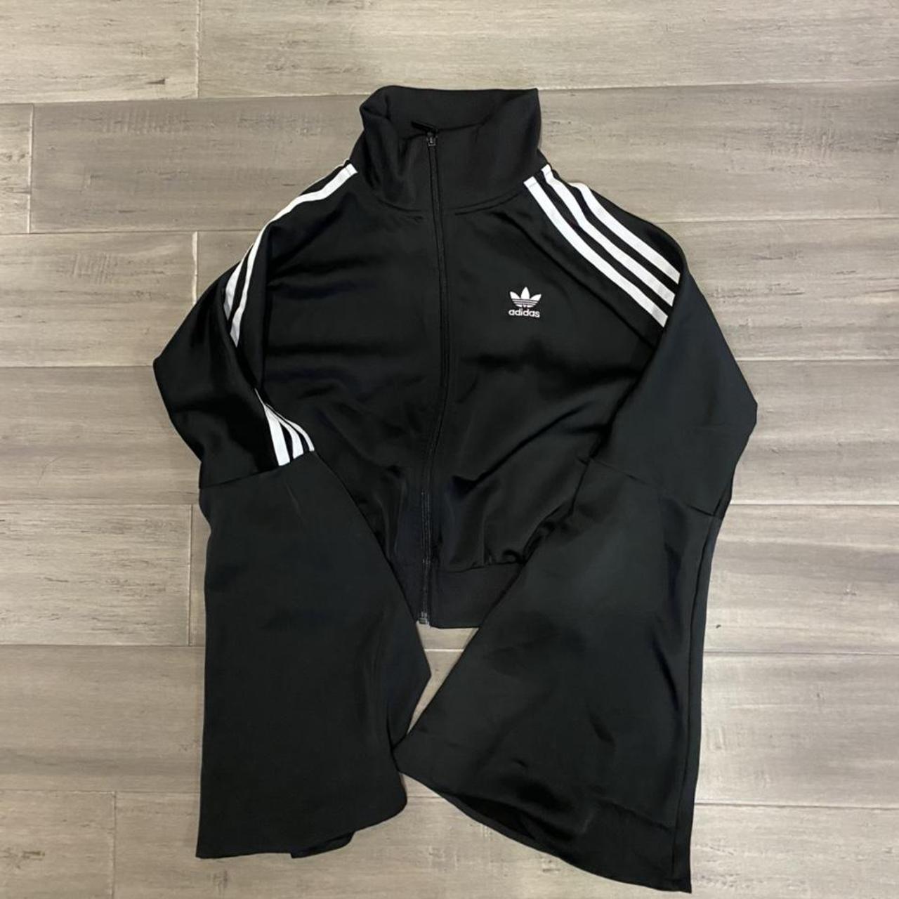 Adidas flared sleeve store jacket