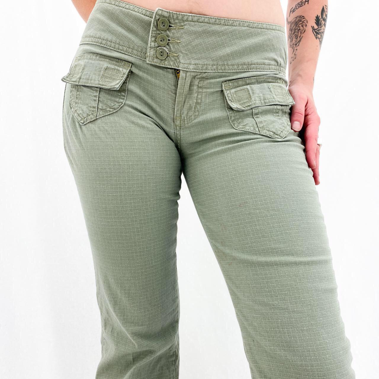 Khaki Krew Women's Green Trousers (2)