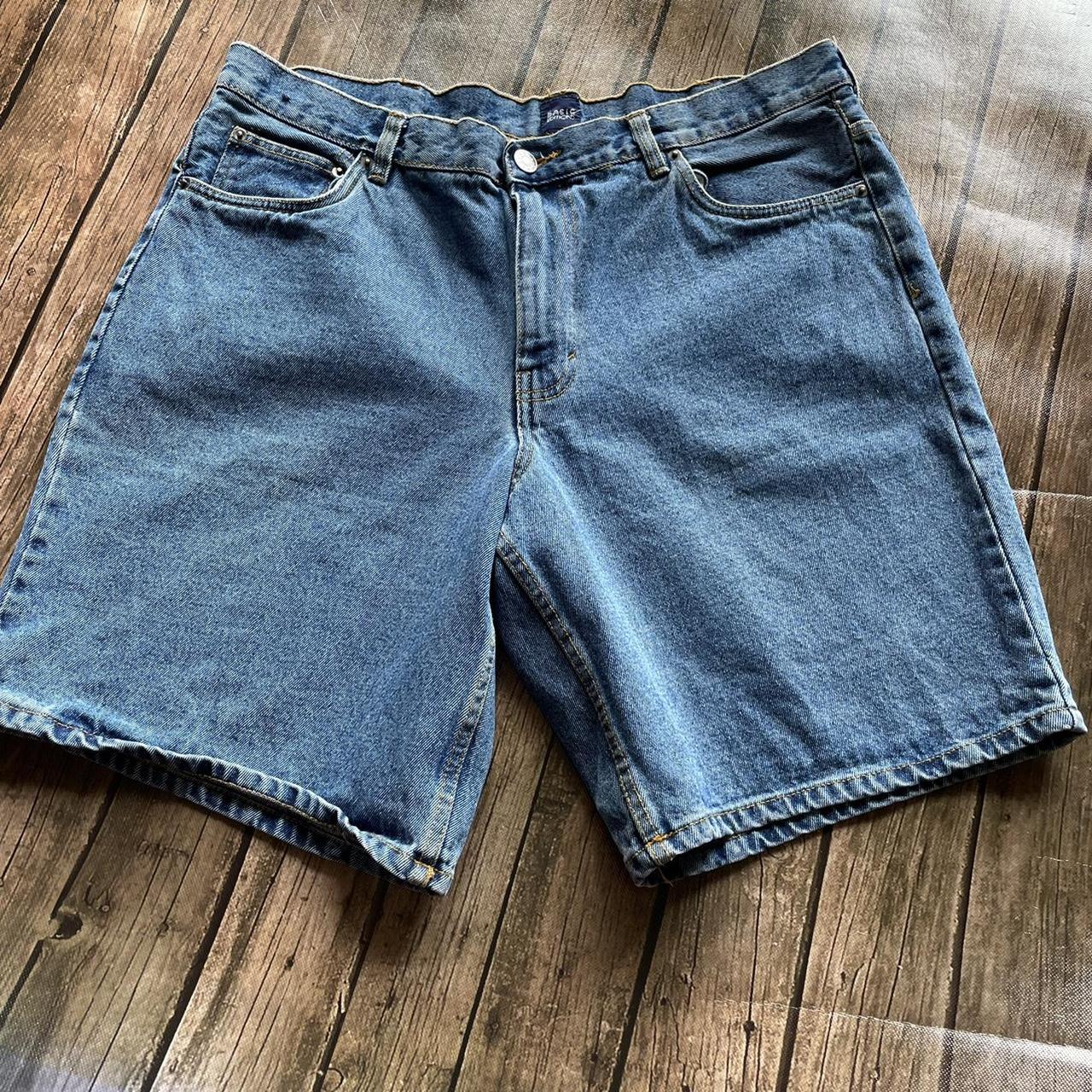 Y2K vintage dad jhorts. These are a thicker denim... - Depop