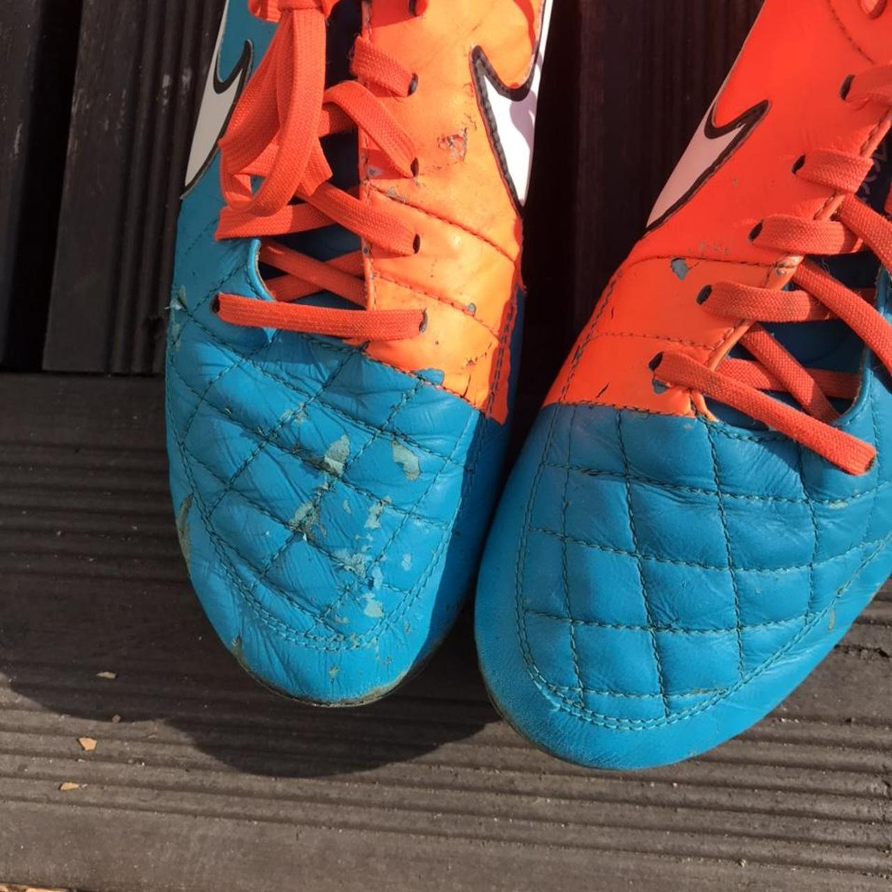 blue and orange nike tiempo football boots