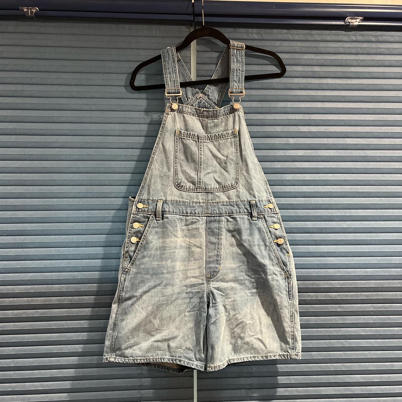 Shortall With Washwell (GAP) ☆ Washed Once, Depop